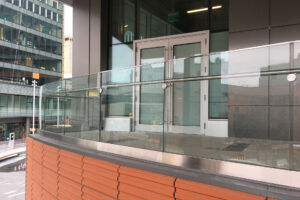 About 6 Glass Guard